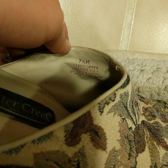 Awesome patterned mules - Picture 5 of 7